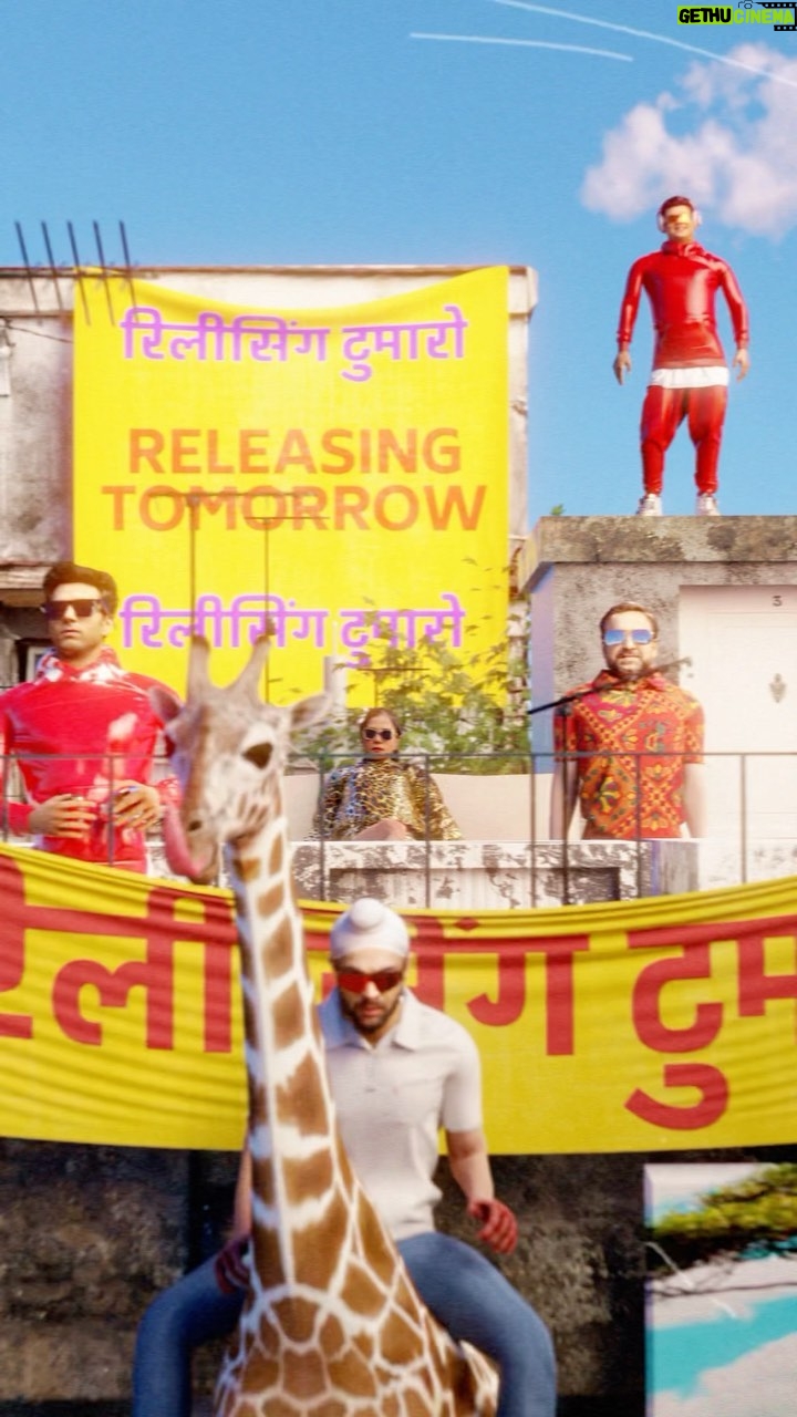 Varun Sharma Instagram - Mayday mayday mayday, #Fukrey3 releasing in just 1 day. #Fukrey3ReleasesTomorrow ❤️💫 @pulkitsamrat @oyemanjot @pankajtripathi @therichachadha @mriglamba @excelmovies @ritesh_sid @faroutakhtar @vipulhappy @amalendu_dop @kassimjagmagia @vishalrr @imanojchouhan @aafilms.official @zeemusiccompany @toosid