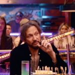 Vasiliy Vakulenko Instagram - Ты ему «всё для тебя», а он тебе «ну вот и всё»…
