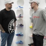 Vasiliy Vakulenko Instagram - В гостях «NE SHOPPING» человек, который вдохновляет нас жить, просыпаться утром и делать бизнес, — встречайте выпуск с Бастой! С большим трепетом представляем вам гостя, которого мы так долго ждали: новый шопинг мы провели вместе с Бастой. Поговорили с ним о любви к кроссовкам Dunk Low, одежде из детства, Вирджиле Абло и Канье Уэсте. Кроме этого, Баста ответил на вопросы команды NIKITA EFREMOV. Обязательно смотрите полный выпуск по ссылке в сторис или шапке профиля — получилось очень уютно. NE Petrovka