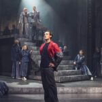 Vasiliy Vakulenko Instagram - В «Ленкоме» Марка Захарова состоялась премьера муздрамы «Маяковский». Спектакль уже идет, ближайшие показы состоятся сегодня, 22 и 23 сентября, а также в октябре и ноябре. Подробное расписание спектаклей есть на сайте театра. Я благодарен режиссеру @frandetti и всем, кто причастен к этой большой работе. Надеюсь, наш Маяковский вам понравится.