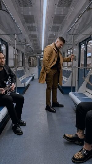 Vasiliy Vakulenko Instagram - Баста - В разные стороны (OST Муздрамы «Маяковский»)

Ещё один трек написанный для муздрамы «Маяковский». Спектакль идёт в театре «Ленком» и посвящен 130-летию поэта!

Слушайте на всех площадках!
