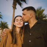 Vasiliy Vakulenko Instagram - Тебе юность ленты в косы заплела Как же ты прекрасна и чиста Моя маленькая Мэри, девочка-весна Тебя ждёт этот огромный мир Освещая его, гори Моя маленькая Мэри, моя мини ми