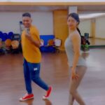 Vedhika Instagram - Rehearsal Mashup @karthik_laabcrew 💃🕺