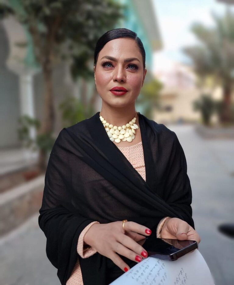 Veena Malik Instagram - Caught off Guard🤦‍♀️