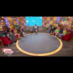 Verónica Lozano Instagram – Hoy nos volamos las pelucas lit!
Todo empezó en terapia grupal .. hoy el tema “acumuladores “ Costi contó q acumulaba pelucas .. de ahí a esto 😅😂 
Musicalizado con Pochi peluca !! Jajja 
Hay una segunda parte  q subo en un rato 😀