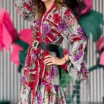 Verónica Lozano Instagram – Mujeres emprendedoras , con proyectos y ganas de superación 💜
Vestido /kimono @corarecoleta 
Botitas @pinskandpinsk 
@warmichella @belumoroni 🍫
🌷 mi pelito @mechita111 
🌸 makeup @juliedoee