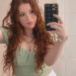 Victória Diniz Instagram - 🧚‍♀️✨🤍