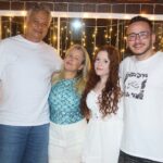 Victória Diniz Instagram - Feliz ano novo🤍🤍 Obrigada por esse ano!!