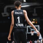 Victor Wembanyama Instagram - Sometimes your number is just predestined🤷🏽‍♂️… @asvel_basket #euroleague Halle Georges-Carpentier