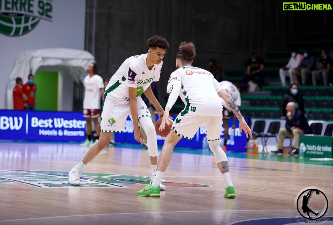 Victor Wembanyama Instagram - About last game • W’s 🍏 #XCIImade @nanterre_92basket 📷➡️ @alb_photographer Coruscant