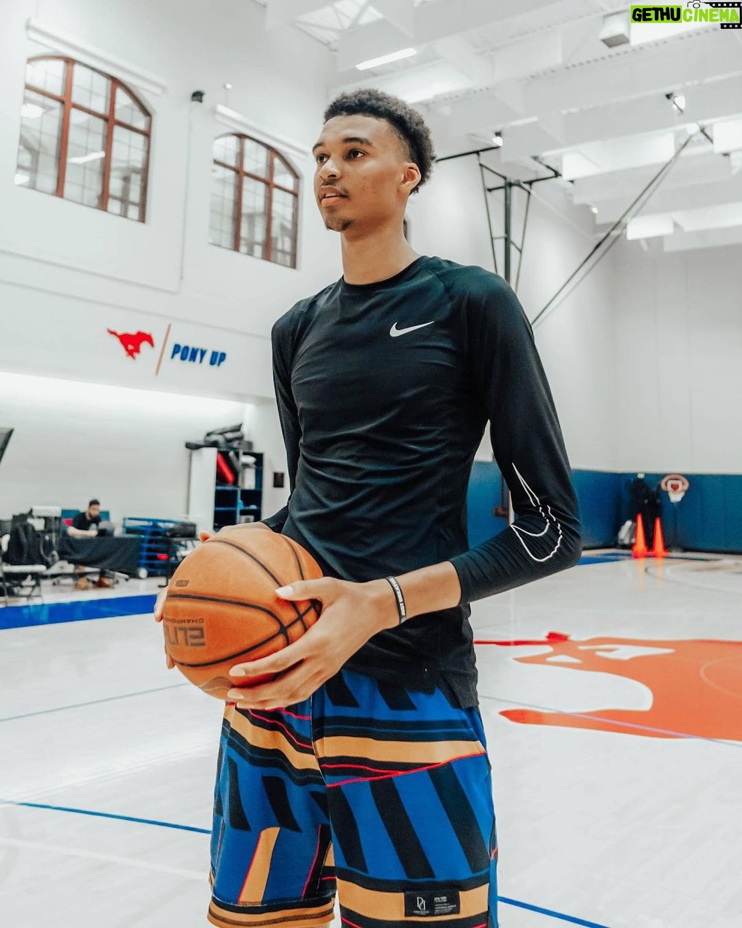 Victor Wembanyama Instagram - Qualité en guise de promo Dallas, Texas