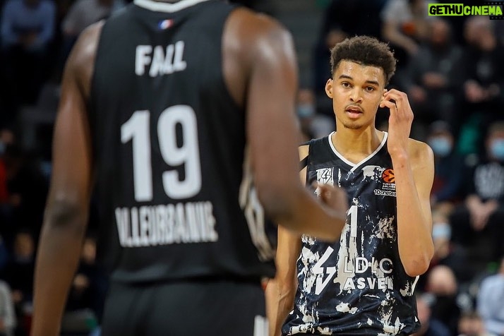 Victor Wembanyama Instagram - PLAYOFFS. CLINCHED🔥🔥🔥 @ldlc_asvel @lnb_officiel Lyon, France