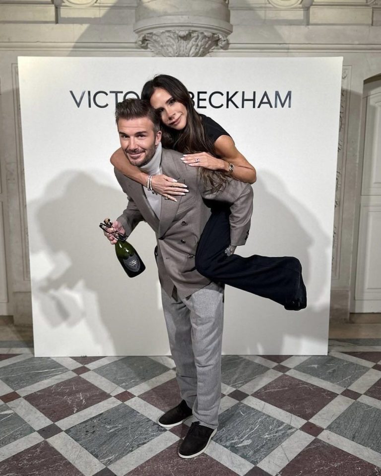 Victoria Beckham Instagram - Always supporting me (literally😂) I love you so much @davidbeckham x Kisses x #VBAW24
