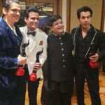 Vijay Varma Instagram - The Filmfare Night ✨✨ @filmfare Big love to my wonderful teams from #Dahaad and #Darlings. Congratulations @aslisona! Missed you at the show. Come back and take your much deserving trophy 🕺🏻