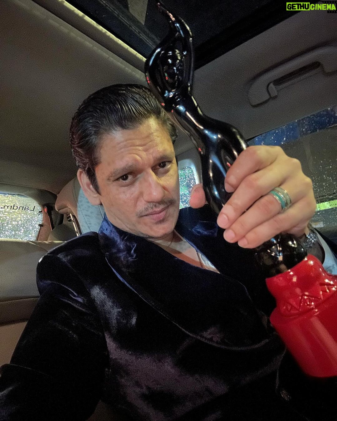 Vijay Varma - 105.3K Likes - Finally my moment to hold this prestigious Lady In Black❤️ Thank you @filmfare!
I couldn’t have done this without my wonderful #Dahaad team.. lead by fearless @reemakagti1 who helped me navigate through this intricately devious personality of Anand Swarnkaar.
Big bear hug to @ruchoberoi @aslisona @gulshandevaiah78 @shah_sohum @zoamorani and whole team for being such great collaborators.. and for the good times we spent. it’s been an honour to make this with you. The visionaries at @excelmovies @tigerbabyofficial @primevideoin.. cheers 🥂