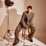 Vijay Varma Instagram - Meet Elle Icon Man 💥 Thank you @elleindia for the honour❤️ Styled by @vrindaanarang Shot by @sheldon.santos Wearing @gucci outfit and @louboutinworld shoes
