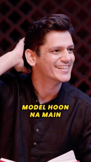 Vijay Varma Instagram - Model hoon na main.. back on public demand😎
Meaningful galeez shayari mein mere hum safar @zakirkhan_208 @gopaldatt @tanmaybhat @shenaztreasury 

#farzimushaira on @amazonminitv @youtubeindia