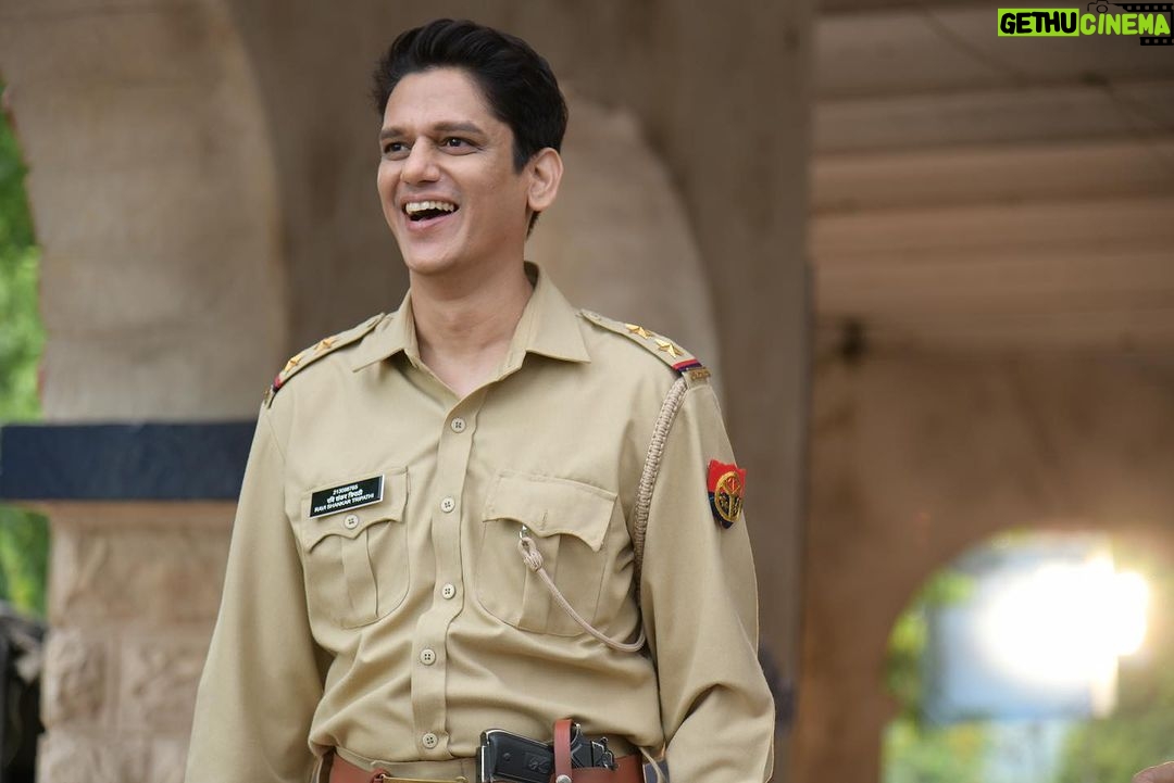 Vijay Varma - 98.5K Likes - Thank you for pouring so much love and appreciation for the work in #Kaalkoot . Clearly the whole team is all smiles.😁
@officialjiocinema @battatawada @seema.biswas.792 @iyashpalsharma @gopaldatt @Suzannamukherjee @ajit_andhare @sumit.saxena.35912 @bindraamritpal @anandntiwari @viacom18studios @tippingpointfilms
@Leomediacollective @Karanstyagi @Arunabhkumar