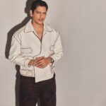 Vijay Varma Instagram - This post is just for instant gratification. Thank you in advance ❤️ @vrindaanarang @sheldon.santos @lineoutline.in @__kosch_