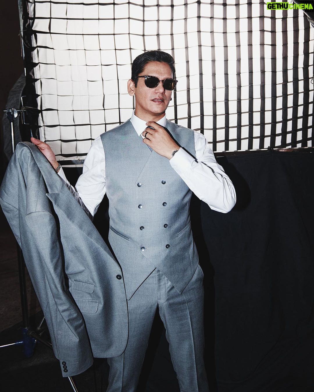 Vijay Varma - 194.8K Likes - #Jaanejaan for @vogueindia @netflix_in
Styled by @vrindaanarang
Shot by @aviraj