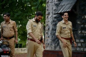 Vijay Varma Instagram - Thank you for pouring so much love and appreciation for the work in #Kaalkoot . Clearly the whole team is all smiles.😁

@officialjiocinema @battatawada @seema.biswas.792 @iyashpalsharma @gopaldatt @Suzannamukherjee @ajit_andhare @sumit.saxena.35912  @bindraamritpal @anandntiwari @viacom18studios @tippingpointfilms 
@Leomediacollective @Karanstyagi @Arunabhkumar