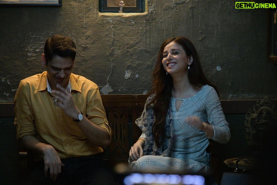 Vijay Varma - 98.5K Likes - Thank you for pouring so much love and appreciation for the work in #Kaalkoot . Clearly the whole team is all smiles.😁
@officialjiocinema @battatawada @seema.biswas.792 @iyashpalsharma @gopaldatt @Suzannamukherjee @ajit_andhare @sumit.saxena.35912 @bindraamritpal @anandntiwari @viacom18studios @tippingpointfilms
@Leomediacollective @Karanstyagi @Arunabhkumar