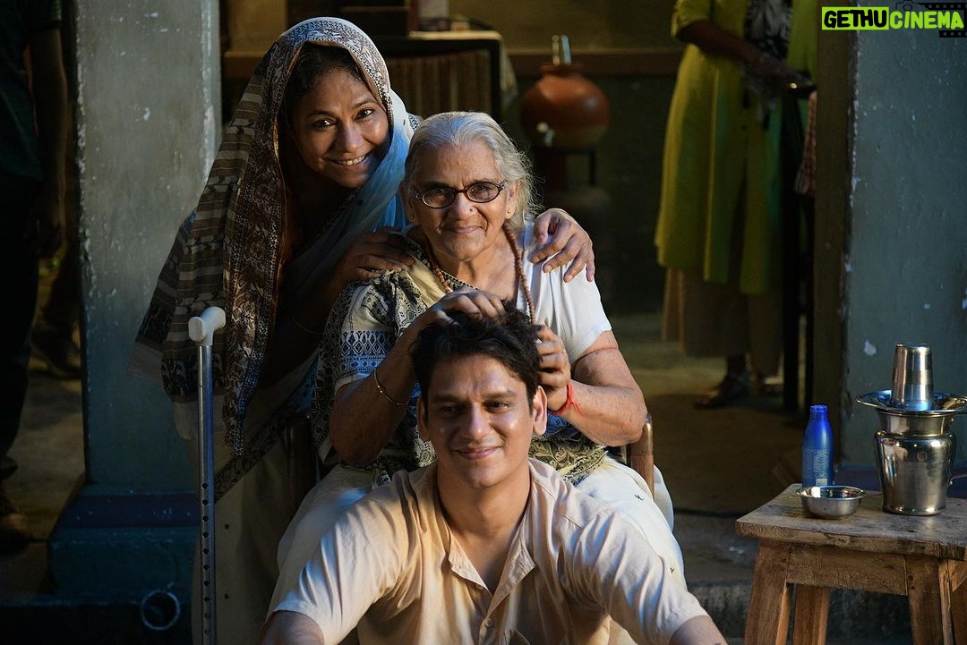 Vijay Varma - 98.5K Likes - Thank you for pouring so much love and appreciation for the work in #Kaalkoot . Clearly the whole team is all smiles.😁
@officialjiocinema @battatawada @seema.biswas.792 @iyashpalsharma @gopaldatt @Suzannamukherjee @ajit_andhare @sumit.saxena.35912 @bindraamritpal @anandntiwari @viacom18studios @tippingpointfilms
@Leomediacollective @Karanstyagi @Arunabhkumar