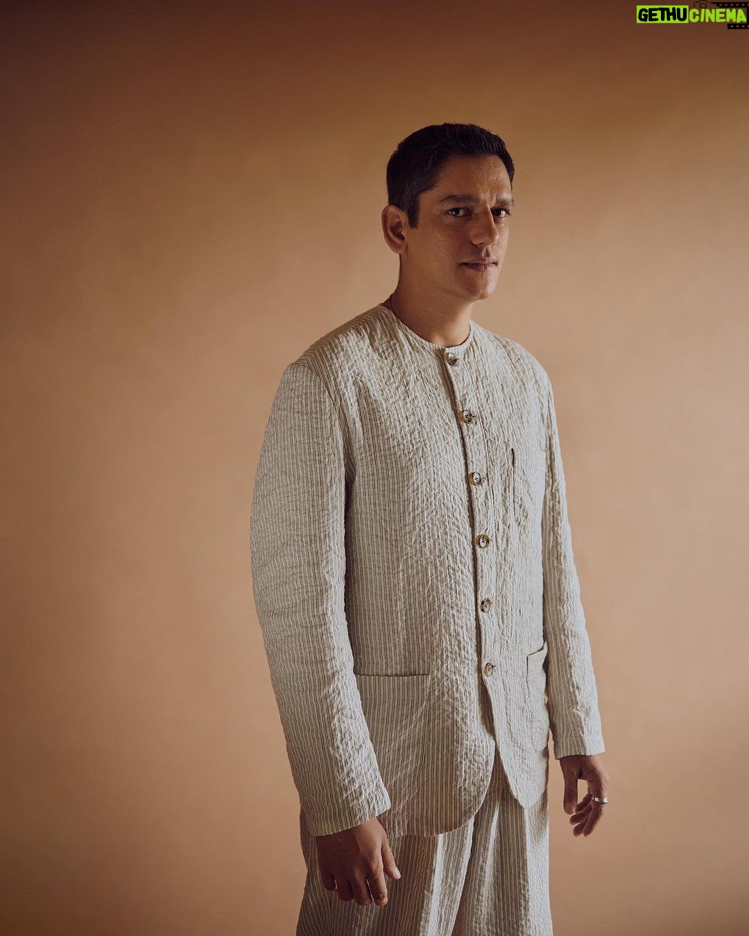 Vijay Varma Instagram - #kaalkoot promotions vibe check👀 Wearing @itohnewdelhi Styled by @vrindaanarang Photos @aviraj