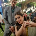 Vijay Varma Instagram - Bambi-Kashi ka Twisted Love mubarak 🌺 #MurderMubarak 🔪 @netflix_in @maddockfilms @homster