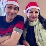 Vikas Khanna Instagram - This has to be one of the most precious Christmas Days for me. We were shooting the kitchen sequences of IMAGINARY RAIN with the legend @azmishabana18 Right after the shoot we had a Christmas feast organized by the very talented chefs of @raheja_academia It was purely magical to watch the talent & energy of students while cooking. ❤️ So many emotions as I post this image.