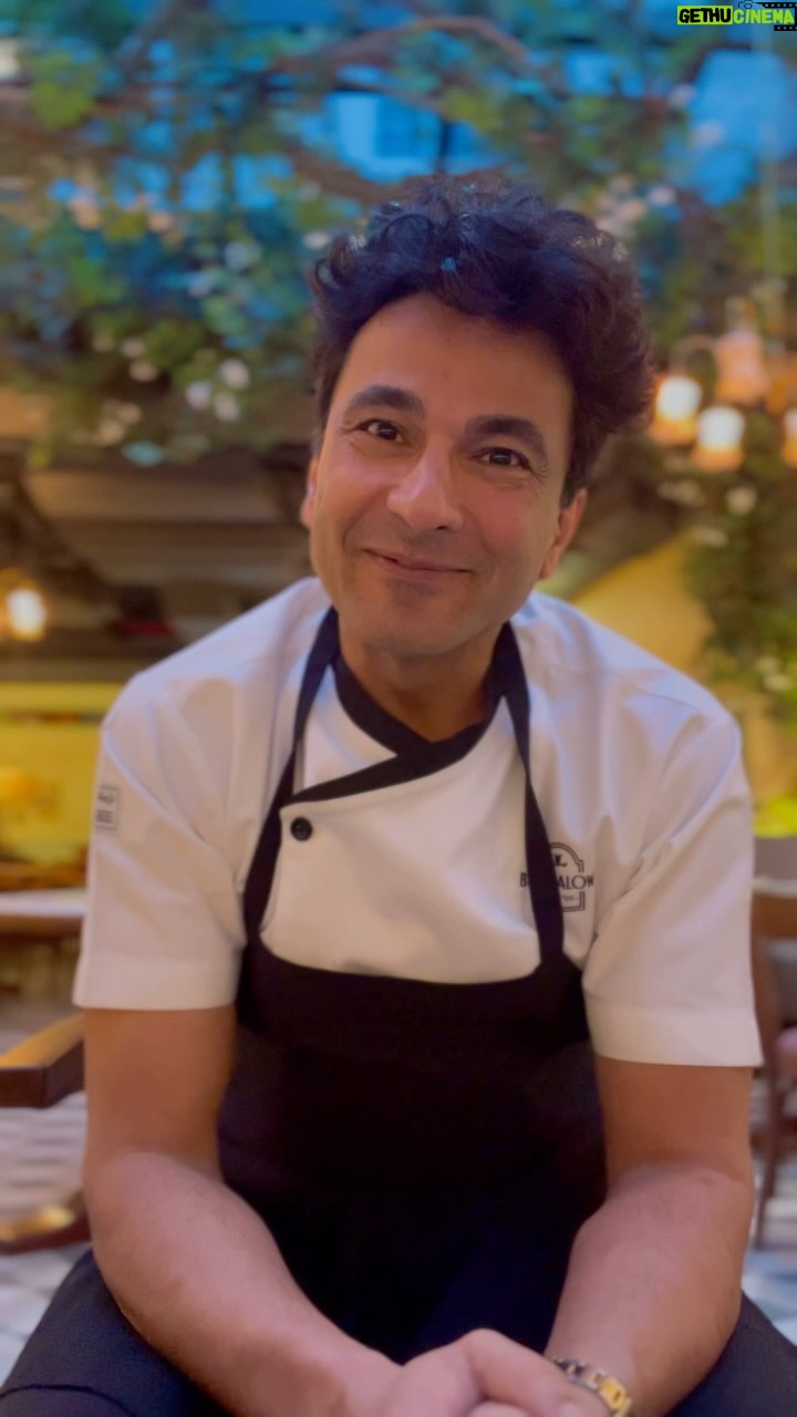 Vikas Khanna Instagram - I’m loving the sound of rain on the glass ceiling of Bungalow. Here are some important dates. March 23, 24 & 25 we are not taking any reservations. It’s all based on first come first serve basis. On 25th morning (10 am EST) our reservations will open. Link will be in the bio… Post that, we will open from Tuesday to Sunday (DINNERS ONLY). Once again, thank you so much for all your love & support. ❤️❤️❤️ 16 Days To Go!