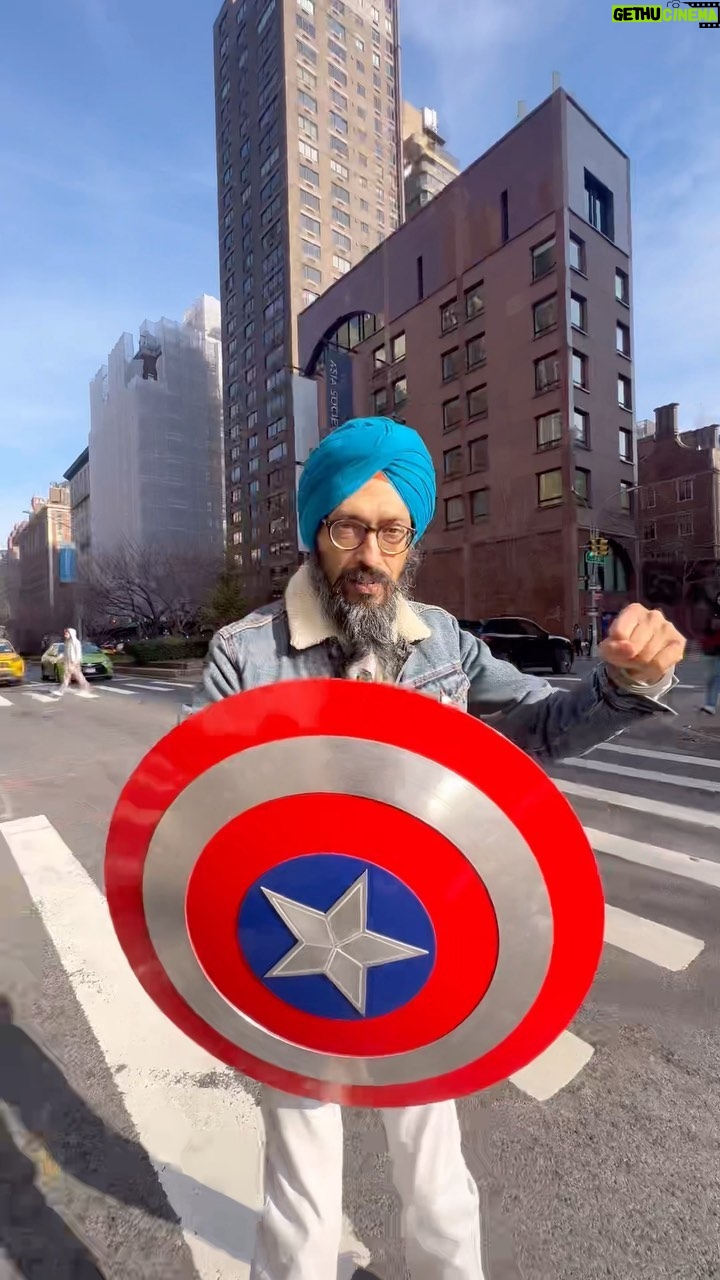 Vikas Khanna Instagram - Super excited to bring AMERICAN SIKH to one of the most iconic platforms in the World - Asia Society. Asia Society. Thu 14 Dec 2023 6:30 - 10 p.m. 725 Park Avenue New York, NY 10021 Link for tickets in the bio. ❤️ @Americansikhfilm @wildwildwestra @guneetmonga @catherinelyns @asiasociety @jayisready New York, New York