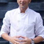 Vikas Khanna Instagram - ग्लोबल शेफ… लेकिन दिल है हिंदुस्तानी @vikaskhannagroup #chef #masterchef #teaser #vikaskhanna #food #recipe