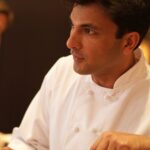 Vikas Khanna Instagram – One of the most important questions students in culinary schools ask me, “what’s more important passion or hard-work?”
I’ll have to say that it about the balance of passion, hard-work & most importantly DISCIPLINE. 

Biggest talent is discipline & dedication. ❤️ New York, New York