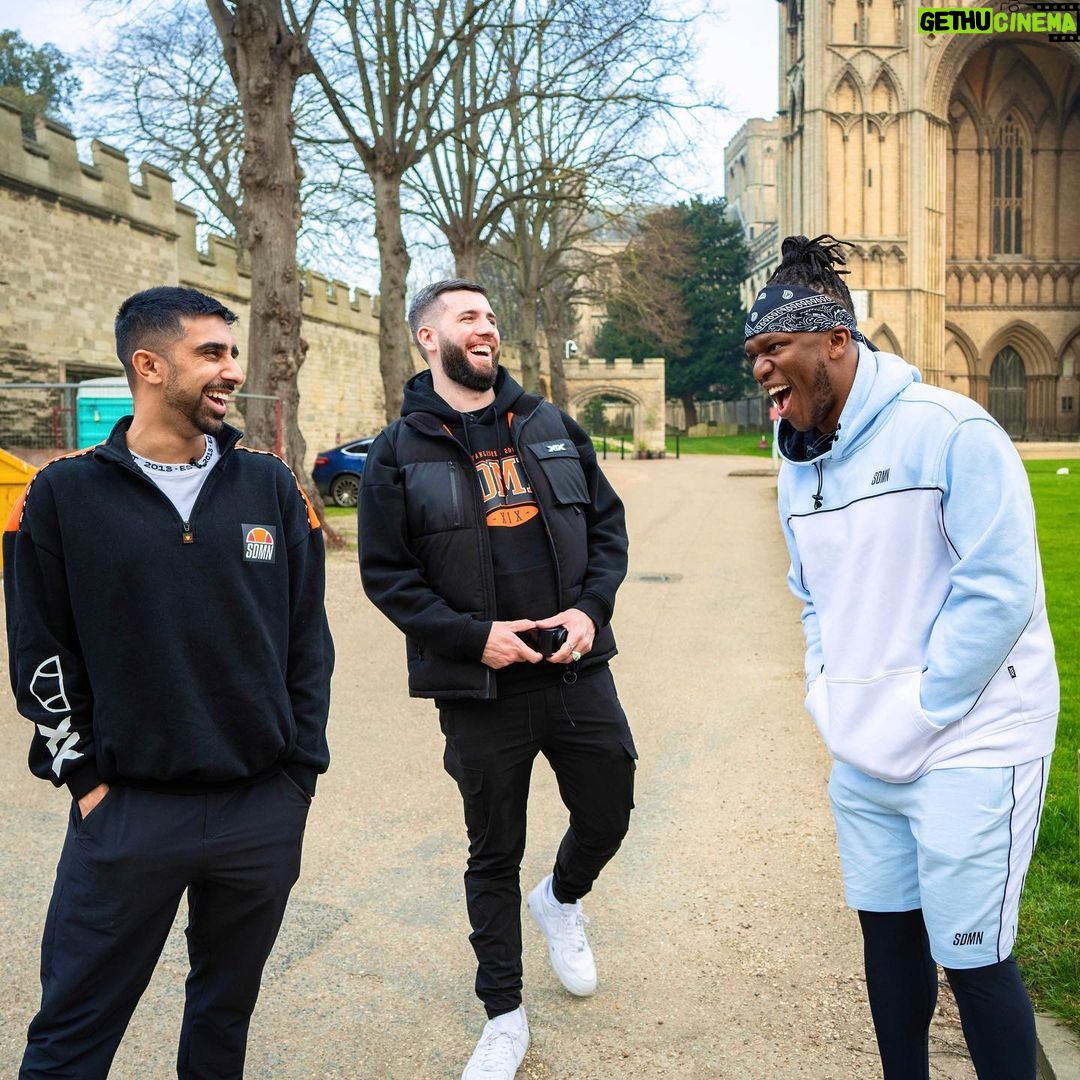 Vikram Barn Instagram - Smiles all round 😄 Peterborough