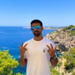 Vikram Barn Instagram – It’s the 123 Ibiza, Spain