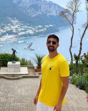 Vikram Barn Instagram - Worth the hike 🫠