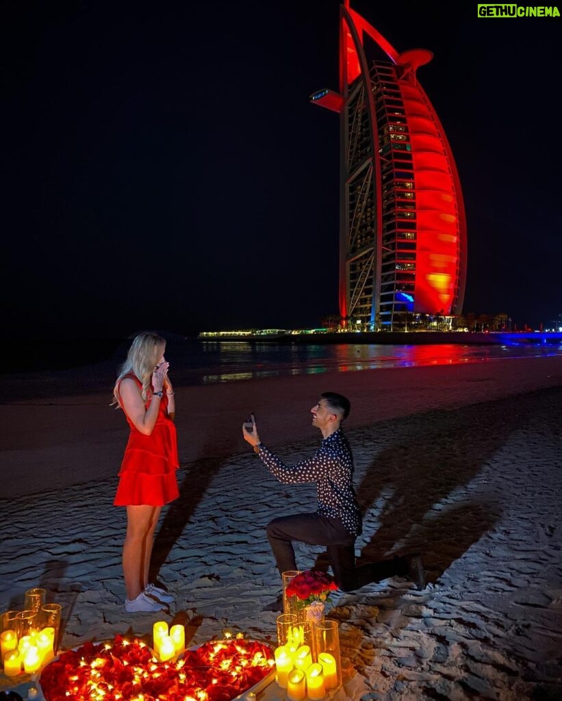 Vikram Barn Instagram - We’re engaged! ❤️ These years together have been magical, here’s to many more 🥰