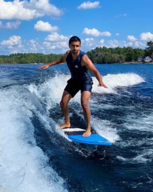 Vikram Barn Instagram - Surfs up 🏄🏻‍♂️ 

Shoutout to @mrwoofless for the lessons 🙌🏽