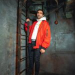Vikram Barn Instagram – Just hanging out 😊 London, United Kingdom