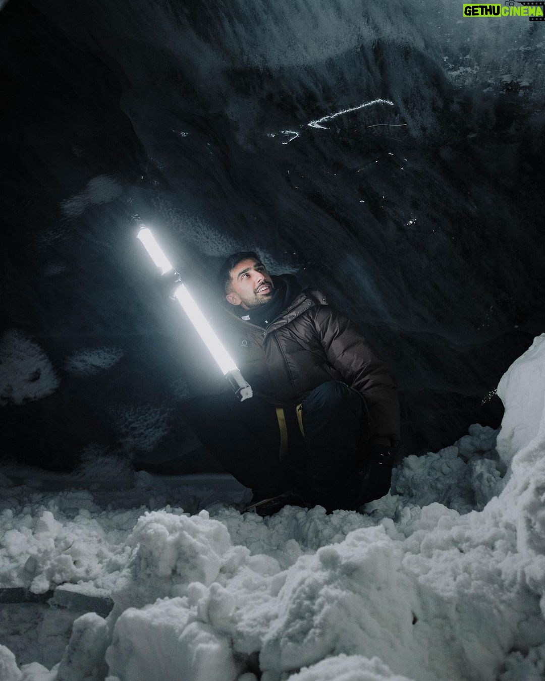 Vikram Barn Instagram - Sub zero 🥶 Iceland