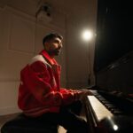 Vikram Barn Instagram – Blown away by the support on my debut single & music video. Thank you all so much! London, Unιted Kingdom