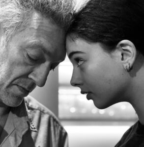 Vincent Cassel Instagram - Parabens mon amour❤️ #sweetsixteen #manumberone Fate Bene Fratelli