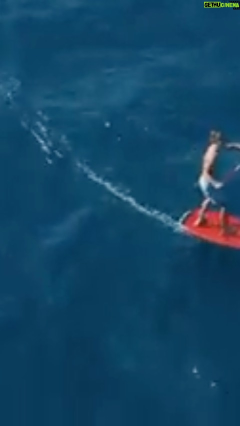 Vincent Cassel Instagram - Hydrofoil (re)evolution @takumaconcept