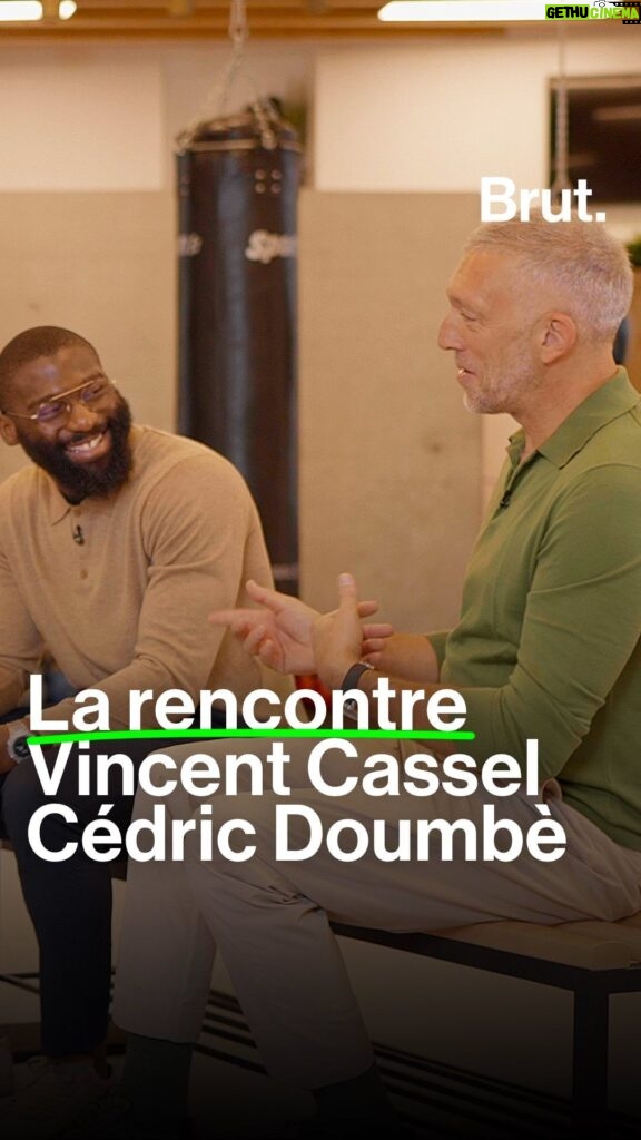 Vincent Cassel Instagram - L’un est acteur, l’autre est combattant MMA. L’un est à l’affiche du film "Les Trois Mousquetaires - Milady", l’autre a expédié son dernier combat en 9 secondes. Admiration mutuelle, points communs, anecdotes… On a réuni @vincentcassel et @cedricdoumbe.