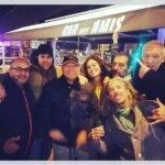 Vincent Cassel Instagram - Mesdames et Messieurs ce week-end a ouvert notre petite entreprise familiale le BAR DES AMIS à Marseille. The place to be à la Pointe rouge. Ouvert tous les jours....venez nombreux on vous attend.... Bar des Amis