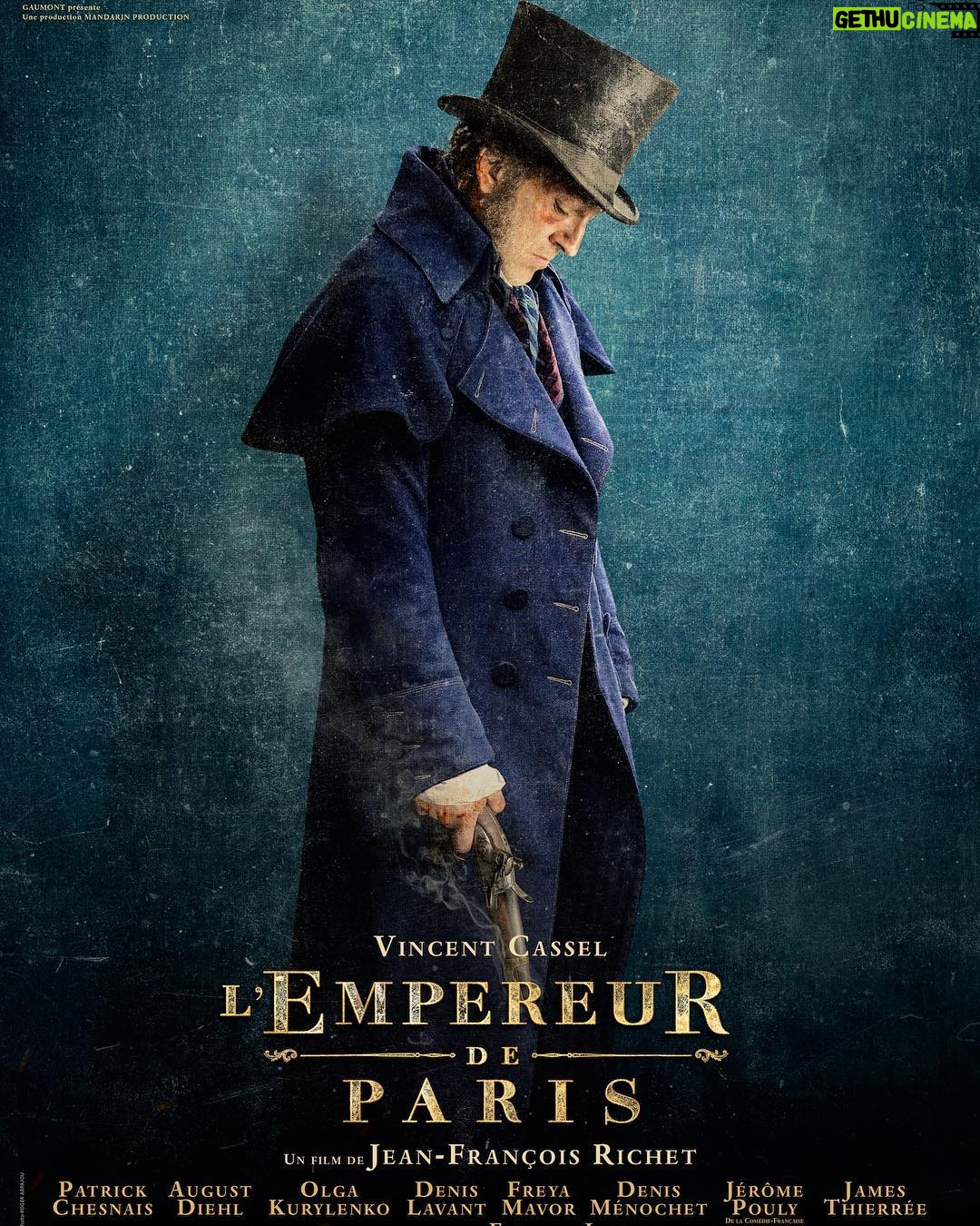 Vincent Cassel Instagram - L’EMPEREUR DE PARIS 🎬@jean_francois.richet Sortie 🇫🇷 19 decembre2018 Paris, France
