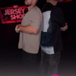 Vinny Guadagnino Instagram - ‘Twas a fun week launching the newest season of @jerseyshore ! Enjoy the rest of the season ! #JSFamilyVacation