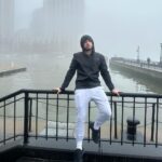 Vinny Guadagnino Instagram - new year, same mf grey sweat pants