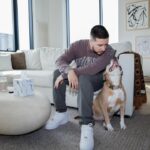 Vinny Guadagnino Instagram - Catch my lil crib on an all-new episode of #MTVCribs with two episodes tonight starting at 9:30pm on @mtv 😎 - As always shout out to @vda_designs 🏡 New York, New York